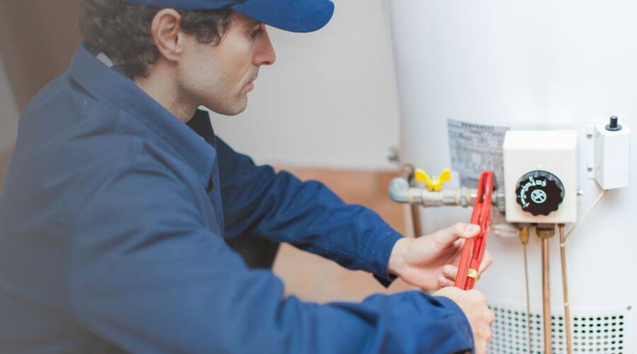 Expert burst pipe repair services in New London, TX